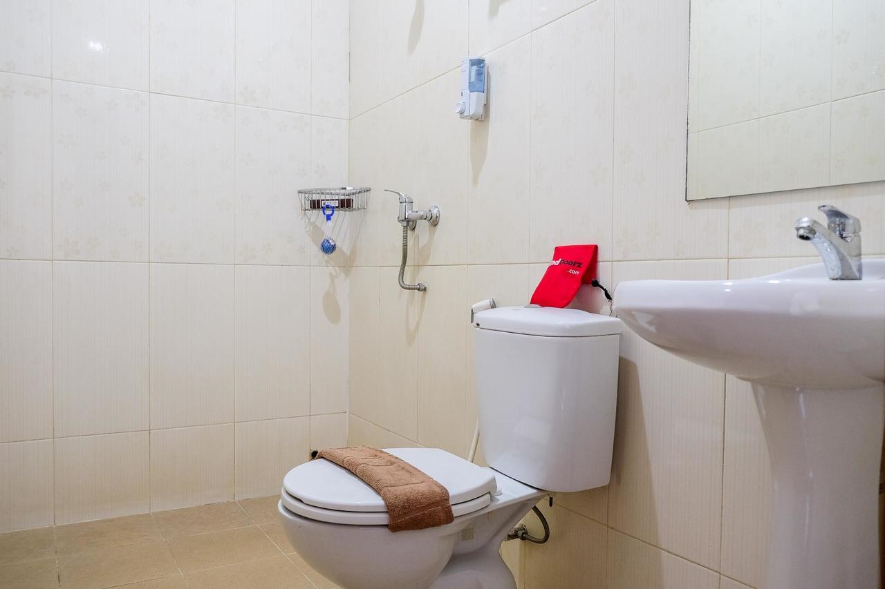 Reddoorz Plus Near Living World Pekanbaru Exteriér fotografie